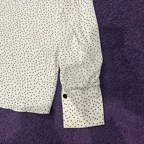 White button down with black polka dots. Size small. - Picture 2 of 5